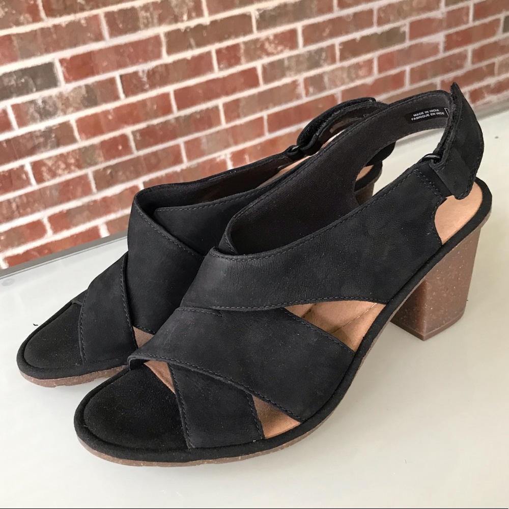 Clark’s Leather Sandals Chunky Heel